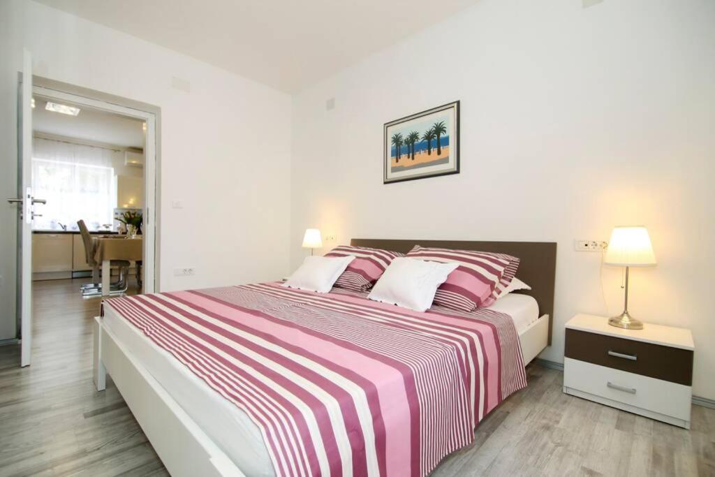 Apartman Buki **** Split Buitenkant foto