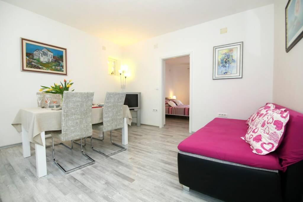 Apartman Buki **** Split Buitenkant foto